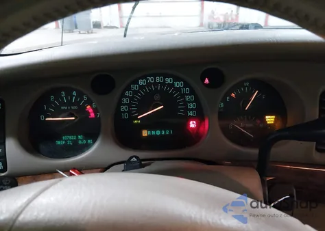 2002 Buick Lesabre Limited из США, поврежденный, VIN 1G4HR54K92U177137